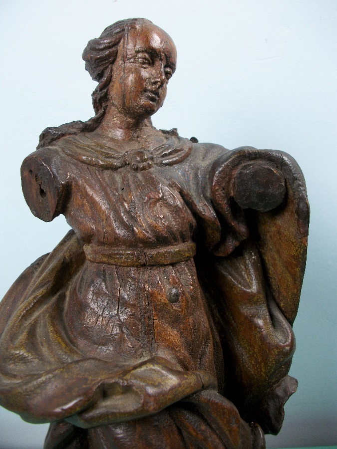 C17th Italian Carved Oak Statue of the Virgin Mary Madonna Immaculate Conception (4).JPG